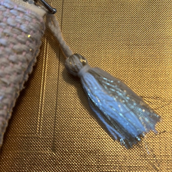 America & Beyond Change Purse - Picture 6 of 9